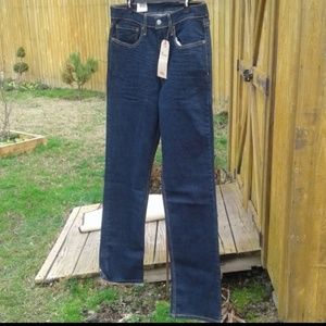 🤗BRAND NEW🤗LEVI'S STRETCH DARKBLUE JEANS